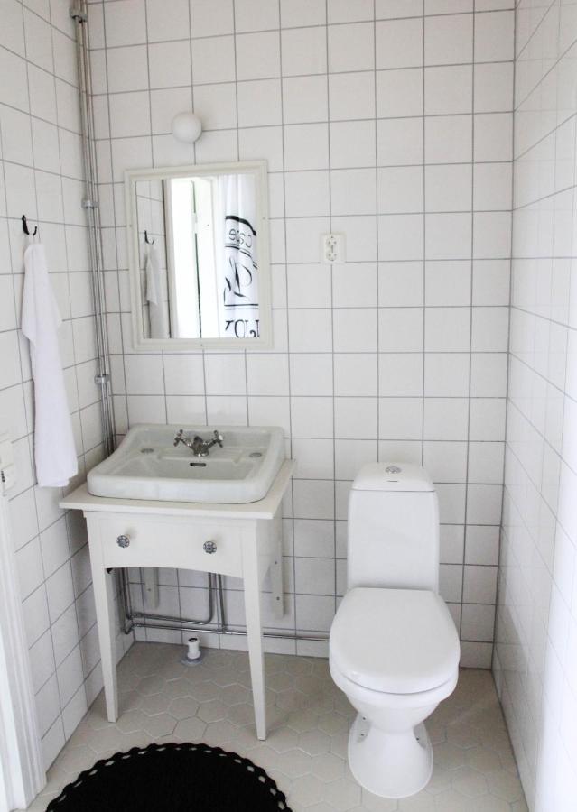 Bed and Breakfast Brobacka Gasthem Jomala Экстерьер фото