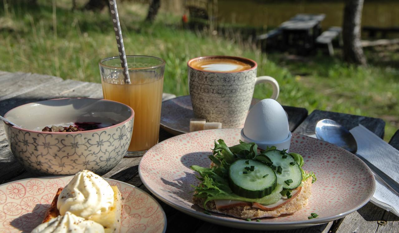 Bed and Breakfast Brobacka Gasthem Jomala Экстерьер фото